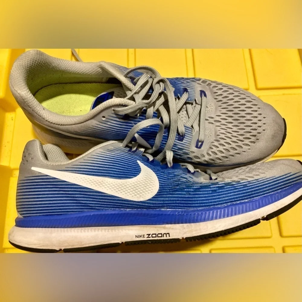 Nike Zoom‎ Men’s Size 10.5 Blue/Gray Shoes